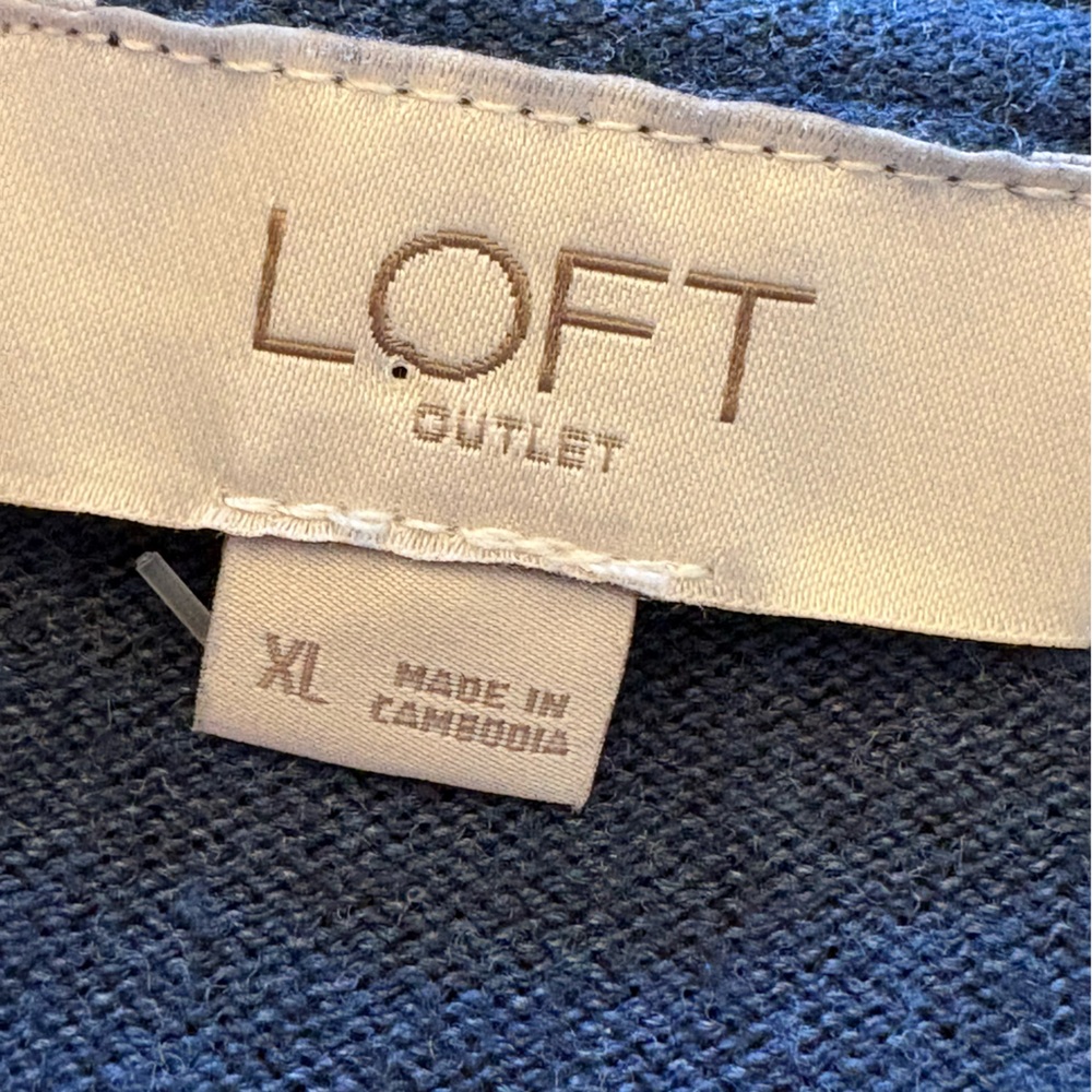 LOFT Outlet | Deep Blue V-Neck Sweater | Cotton Blend | XL - Picture 3 of 7